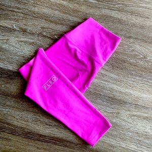 Fleo El Toro 25” leggings- Berry Sorbet